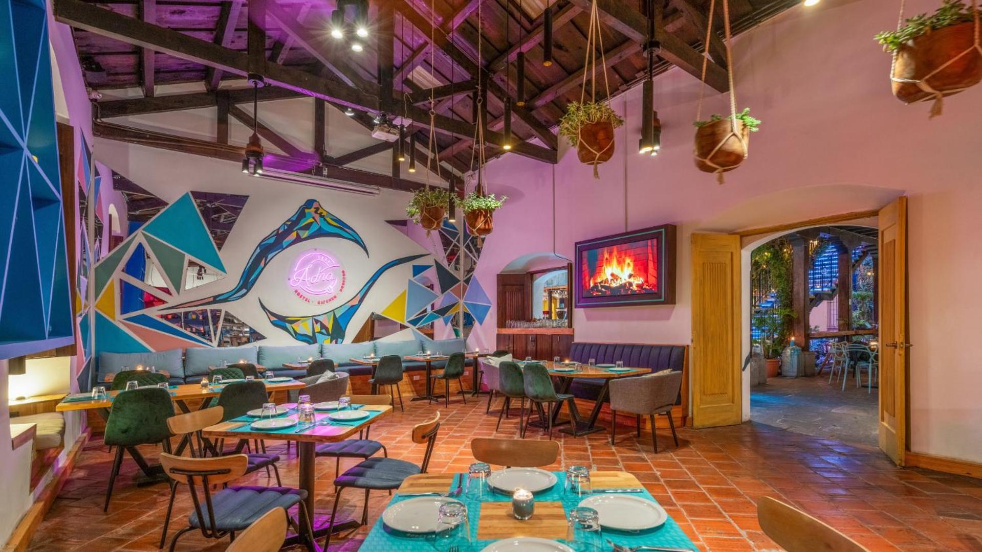 Adra Hostel Antigua Exterior photo Interior of the restaurant
